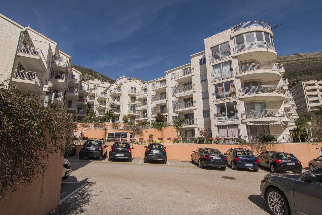 Apartment Dolce Petrovac Eksteriør bilde